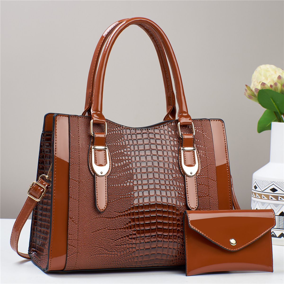 Bolsas de dos piezas, bolsas de gran capacidad, bolsas de mano con patrón de cocodrilo, bolsas de hombro casuales de moda, bolsas de mochila transfronterizas.