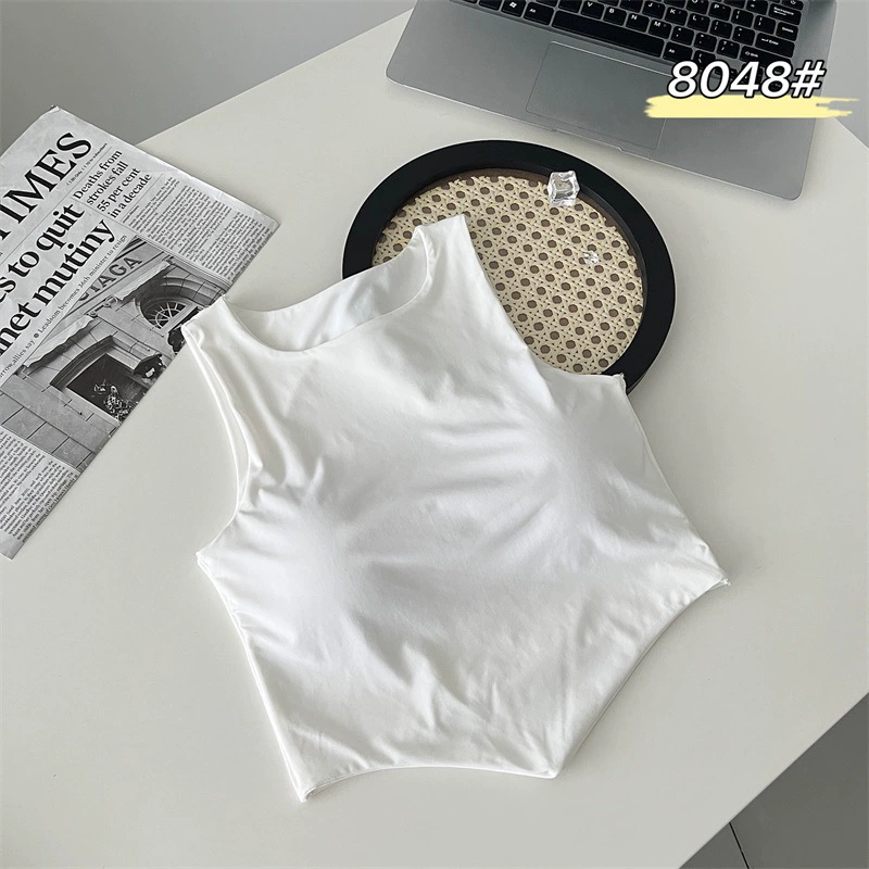 Прядочно шёлковый топ с чашками, топ без рукавов, underwear как верхняя одежда, топ-бюстье без рукавов, топ-бюстгальтер, жилет, красивая спина