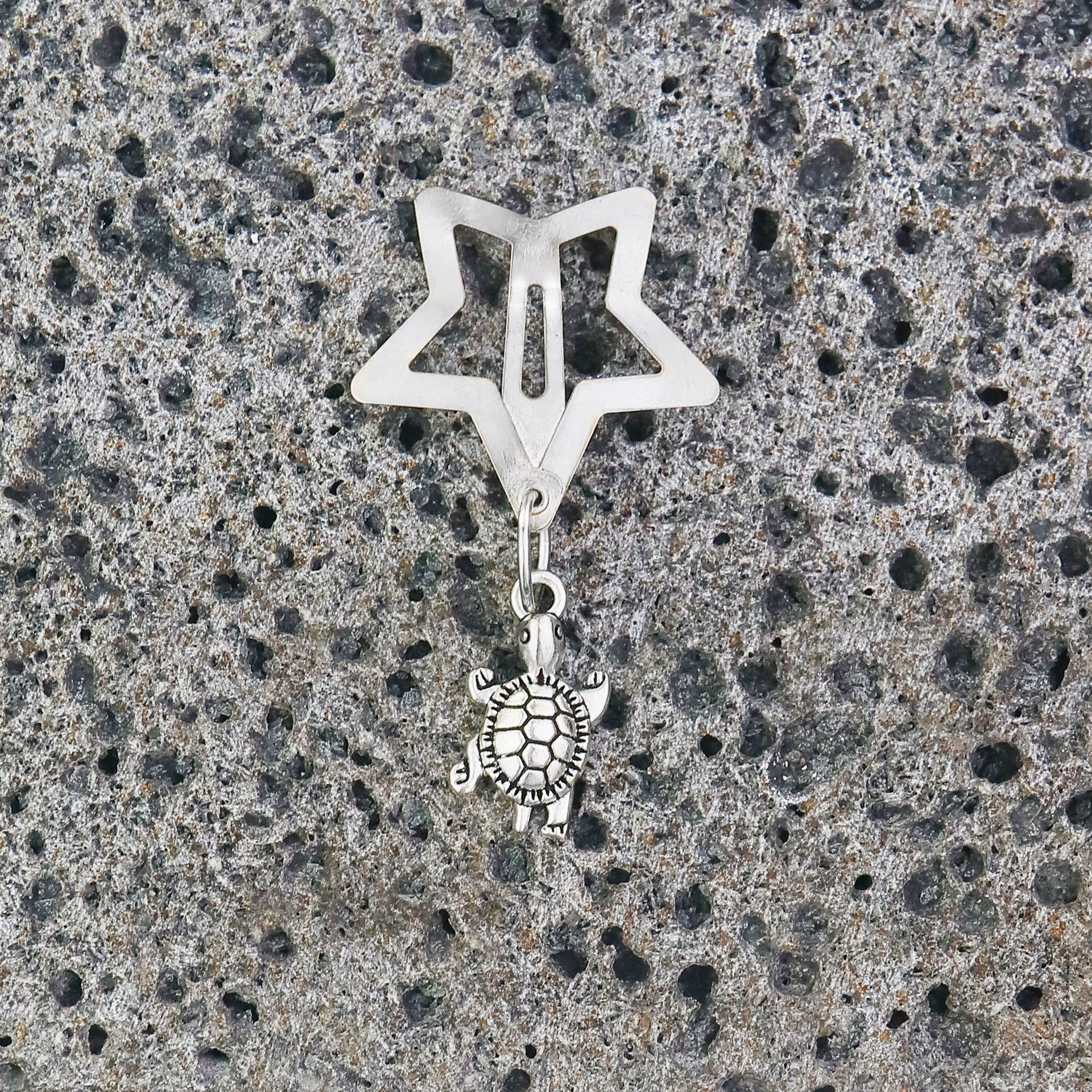 10g Weight Charm Hair Clips Hair Accessories Type 1 Piece Quantity Holiday, Street Occasion Iron Material Animal, Star, Life Tree Pattern All Seasons Season Women's Gender IG Style, Cute Style IG Style Cute Women's Animal Star Life Tree Iron Charm Hair Clips 7