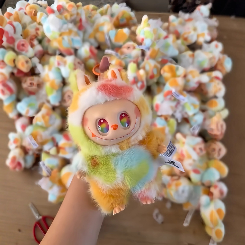 现货泡泡玛特拉布布labubu五代毛绒搪胶娃娃衣公仔潮玩拉布布盲盒|undefined