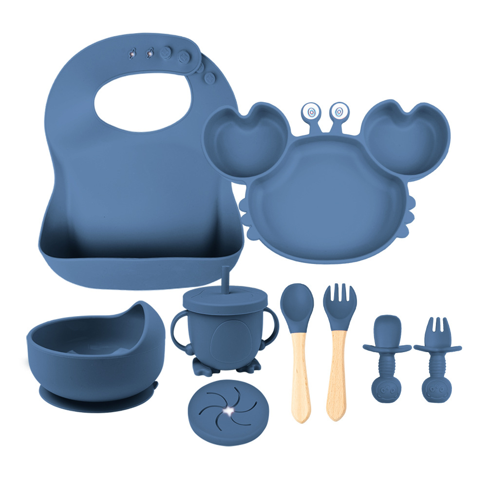 다크블루 9종 세트 (턱받이 + 크랩 플레이트 + 곰 흡착판 그릇(스낵 뚜껑 포함) + 보완 식품 그릇 + 실리콘 포크 + 나무 손잡이 포크와 스푼)