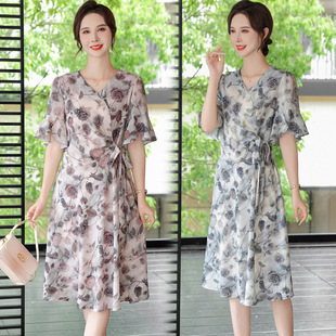 Young Mother's Dress, Women's Summer Dress, Dignified and Elegant Long Dress, Middle-Aged and Elderly Style, Belly-Covering Dress, 40 and 50 Years Old