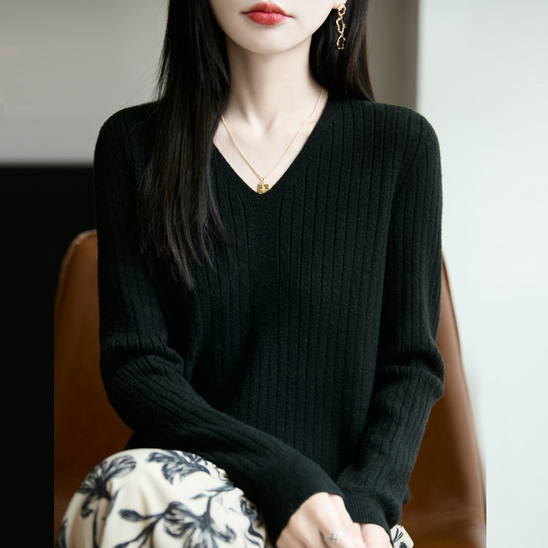 V领坑条针织打底衫女新款简约纯色基础款内搭套头毛衣长袖上衣|undefined