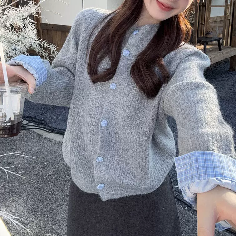 韩系少女风甜美减龄拼接半高领针织开衫外套秋冬新款时尚百搭毛衣