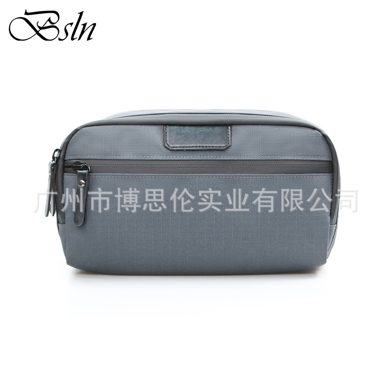 Capacious cosmetic bag for traveling