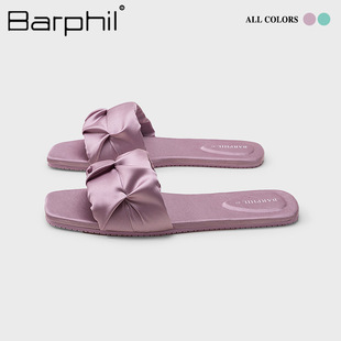 Barphil����ЬŮ2025�¿��ļ��҃ȾӼҷ����⴩һ�����OӋ���n��