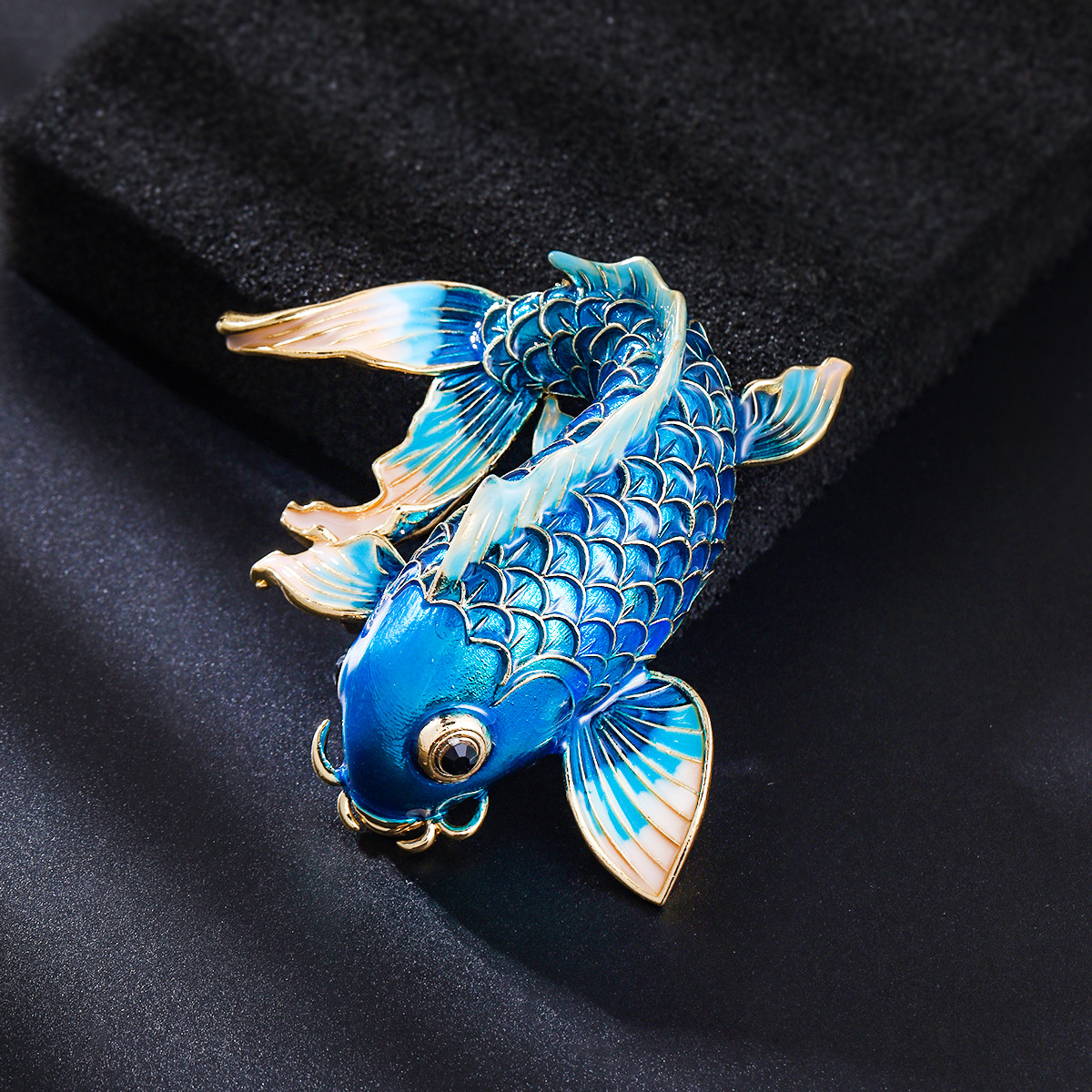 Guofeng Koi broche temperamento lujoso abrigo accesorios de ropa aleación broche goteo azul abrigo de carpa flor de pecho