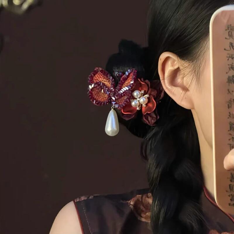 2025原创「蝶沾花绮」新中式红色蝴蝶花朵发夹新娘头饰敬酒服发饰|undefined