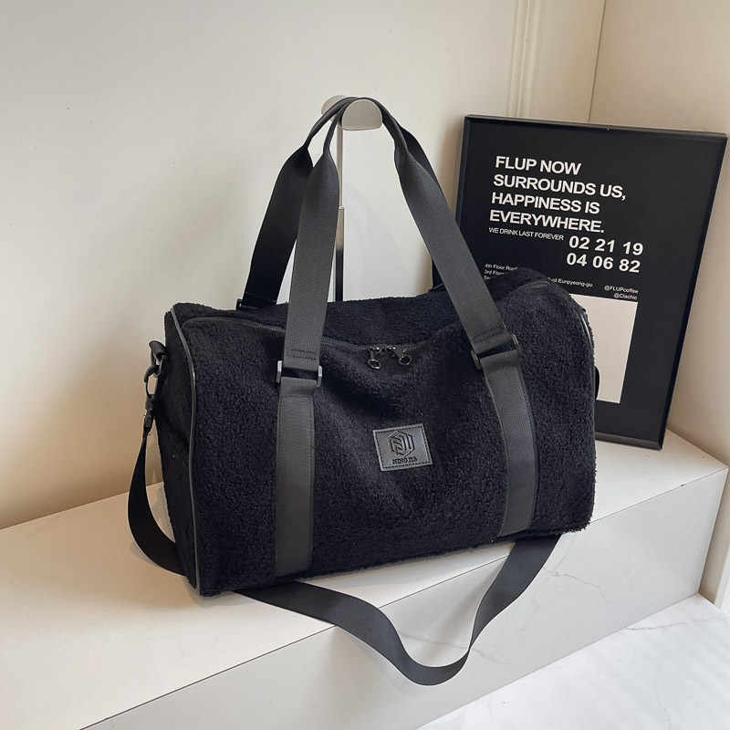 Nuevo bolso de peluche para viajes cortos, bolso de yoga, bolso de acondicionamiento deportivo de gran capacidad, bolso de equipaje de otoño y invierno