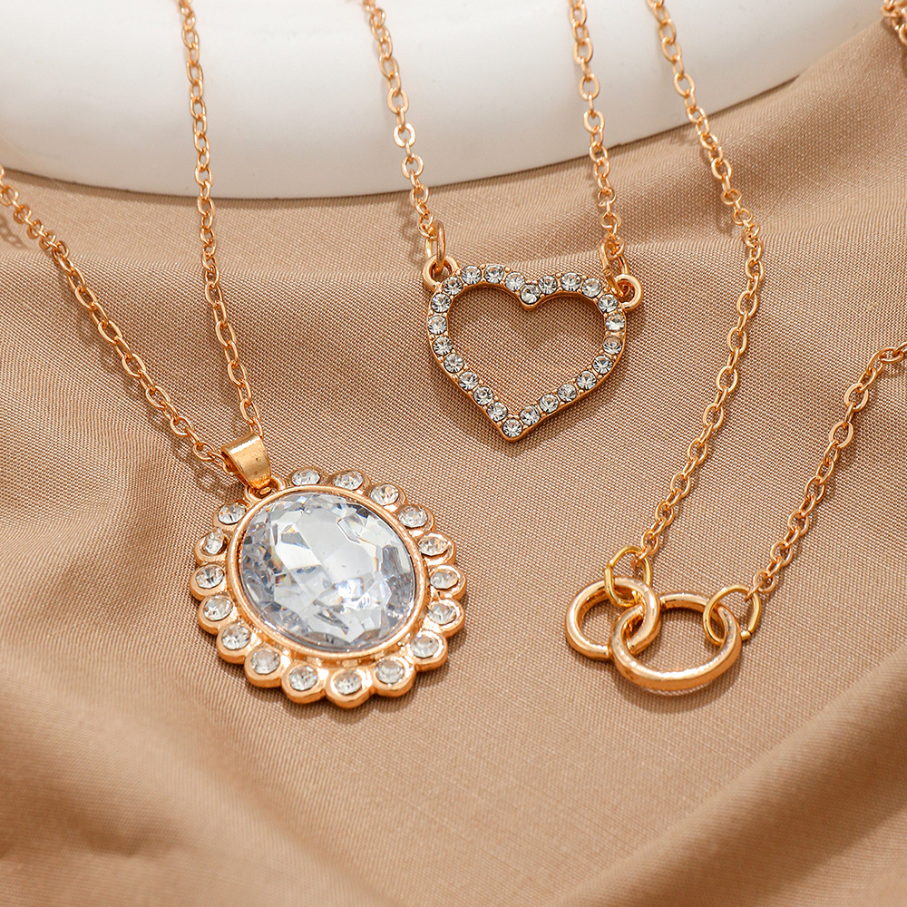 Fashion Geometric Alloy Rhinestones Necklace 3 Pieces