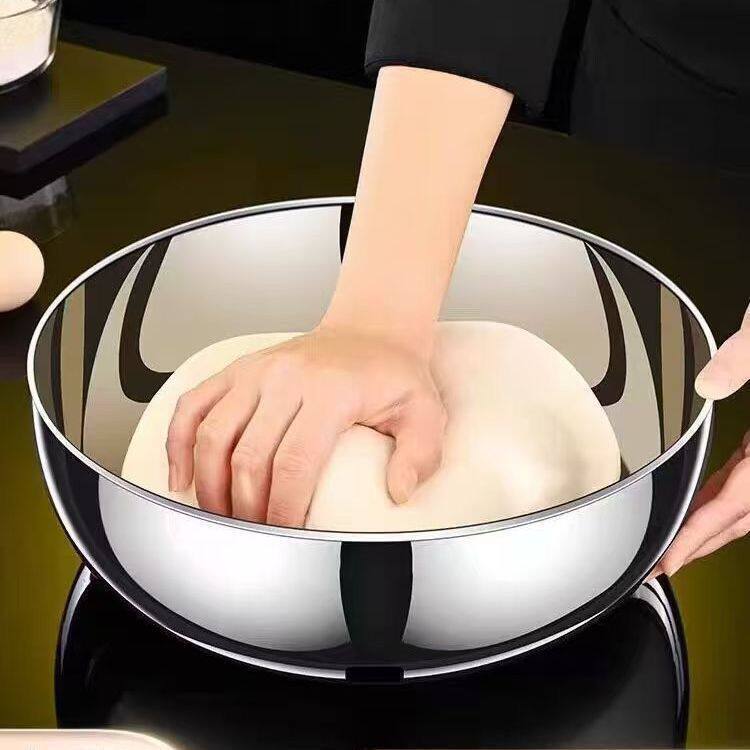 Thickened stainless steel kitchen basin for home use, suitable for hot pot, washing vegetables, beating eggs, making soup, and kneading dough Thickened stainless steel kitchen basin for home use, suitable for hot pot, washing vegetables, beating eggs, making soup, and kneading dough