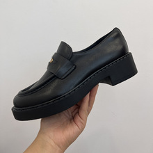 WR���Qԭ�Θ���ЬŮ������߈A�^ܛ��Ƥ�дָ�Ӣ�����＾2024�¿�