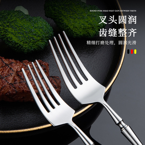 Tableware set for Western cuisine including knife, fork, and spoon, made of stainless steel, suitable for hotels and antique home use, bulk package