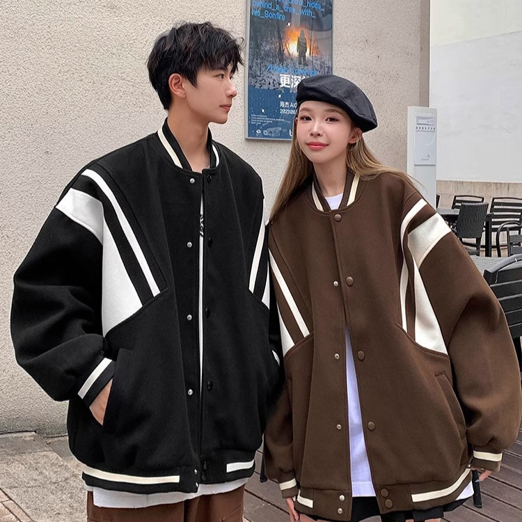 Uniforme de béisbol retro Chaqueta de tendencia estadounidense para hombres Chaqueta de vuelo de tendencia suelta para hombres y mujeres Moda de pareja