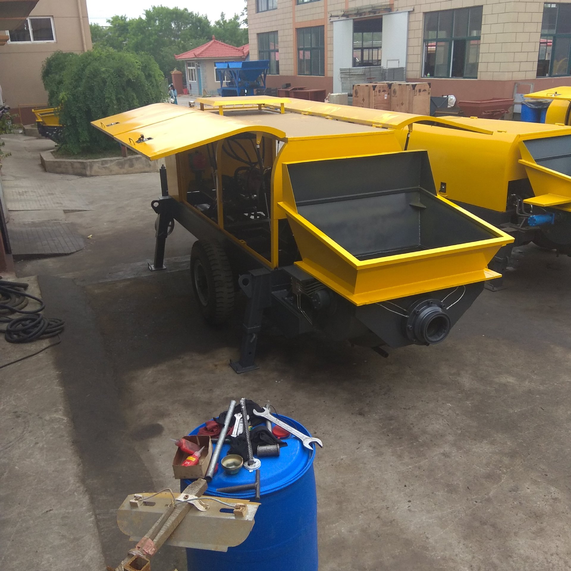 泵车 HBT60-13-132S concrete conveying pump series  拖泵配件