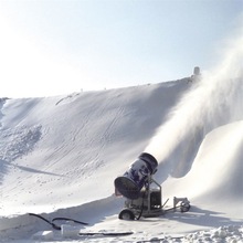 现货造雪机厂家供应户外降雪机滑雪场游乐场制雪机