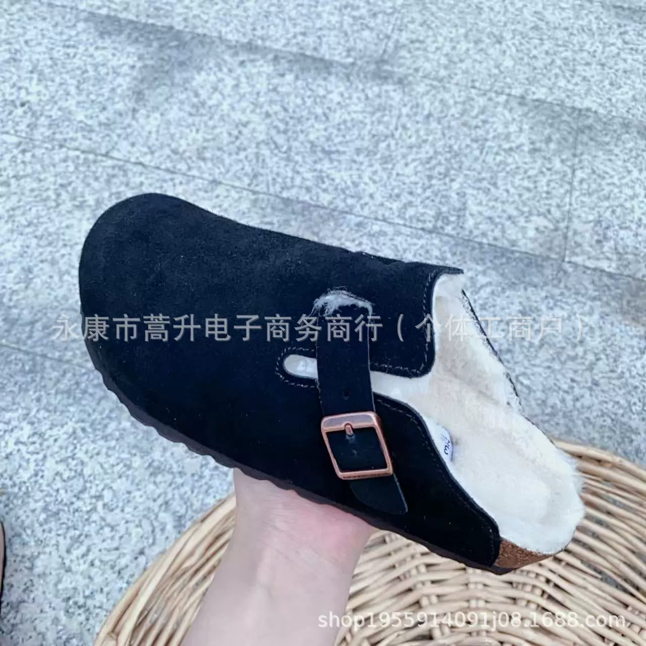Босоножки Birkenstock плюс бархатная кожа 2025, ретро слипоны «ленивые» с толстой подошвой и закрытым носком, меховые тапочки для женщин как верхняя обувь