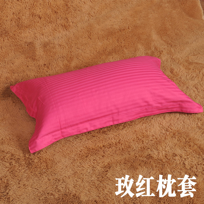 로즈 레드 베갯잇