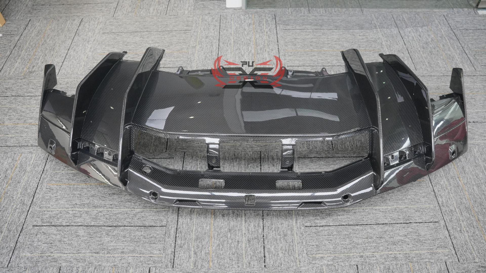 Suitable for Lamborghini's new Aventador Revuelto, modified with original OEM upgraded dry carbon fiber body kit