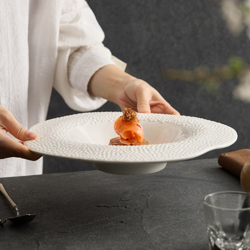 Special-Shaped Ceramic Dishes with a High-End Feel, Exquisite and Beautiful, Suitable for Home Use, Creative Western-Style Plates, Presentation Dishes, Tableware Wholesale