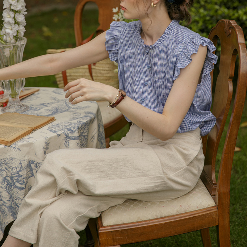 French White Flying Sleeve Shirt for Women Summer Retro Blue Plaid Pleated French Chic Top French White Flying Sleeve Shirt for Women Summer Retro Blue Plaid Pleated French Chic Top
