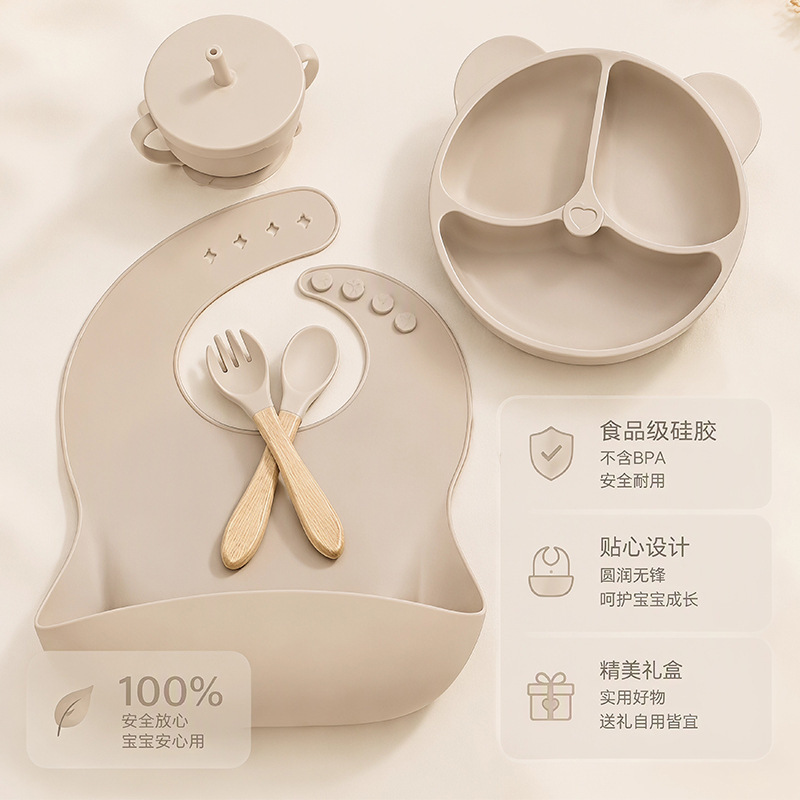 Cross-border children's silicone tableware set, five-piece set, children's dinner plate, mother and baby food supplements, food bowl, silicone spoon Cross-border children's silicone tableware set, five-piece set, children's dinner plate, mother and baby food supplements, food bowl, silicone spoon