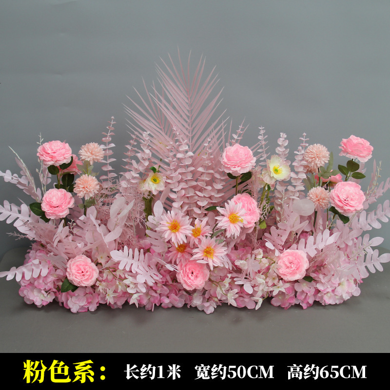 新商品の結婚祝いの大きいタイプの花を並べて絹の花の完成品の装飾をシミュレーションします。|undefined