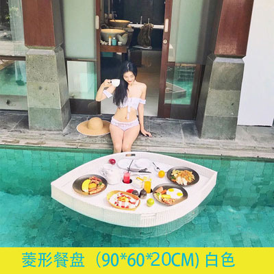 Piscina plato de frutas ratán flotante redonda bandeja de aguas termales Bali Vietnam desayuno cesta B & B Villa