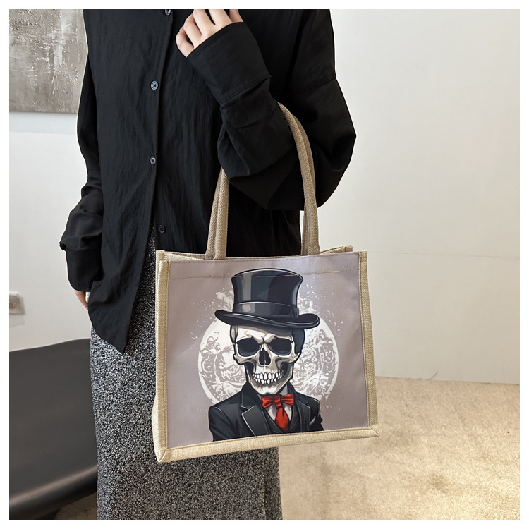 New fashionable skull canvas bag, women's large-capacity tote bag, single-shoulder bag for classes, 2024 fashionable tote bag undefined