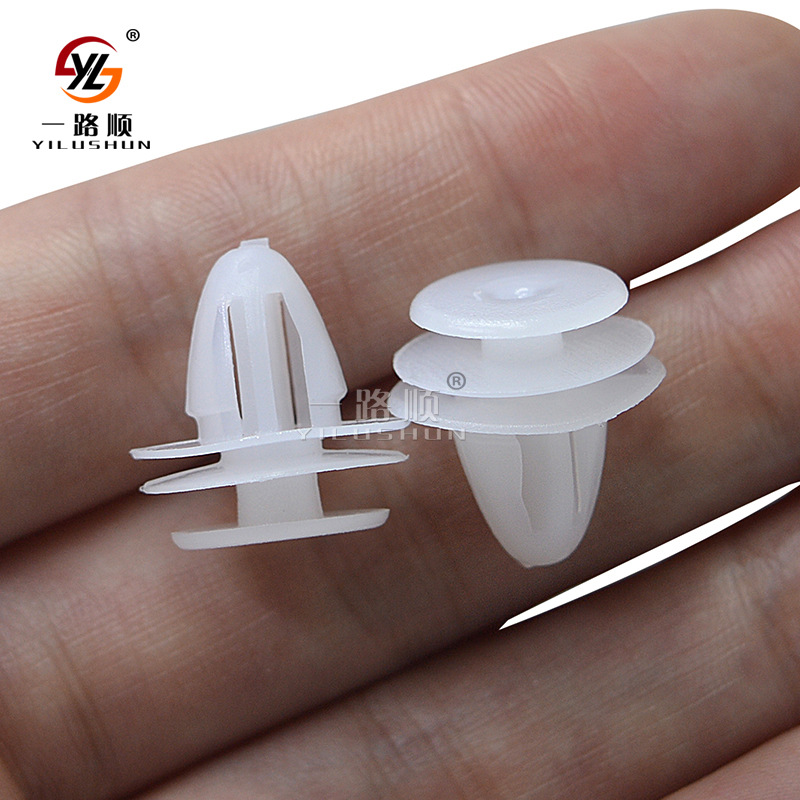 Los accesorios modernos aplicables venden al por mayor la hebilla amarilla OE8231538000 (82315-38000)D23 del ajuste de la puerta