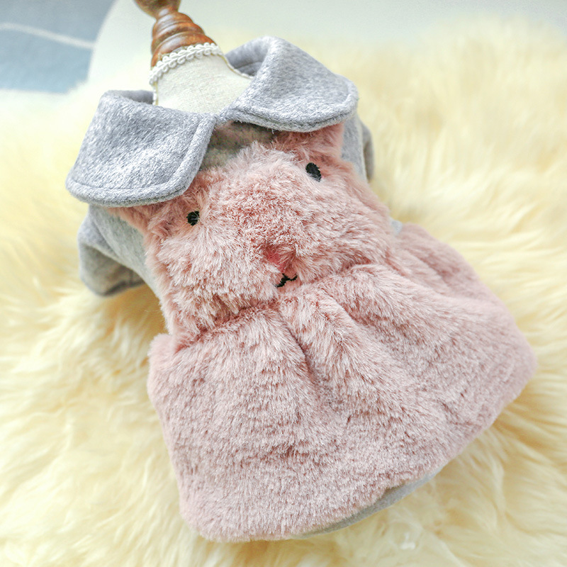 モコモコのウサギストラップスカート