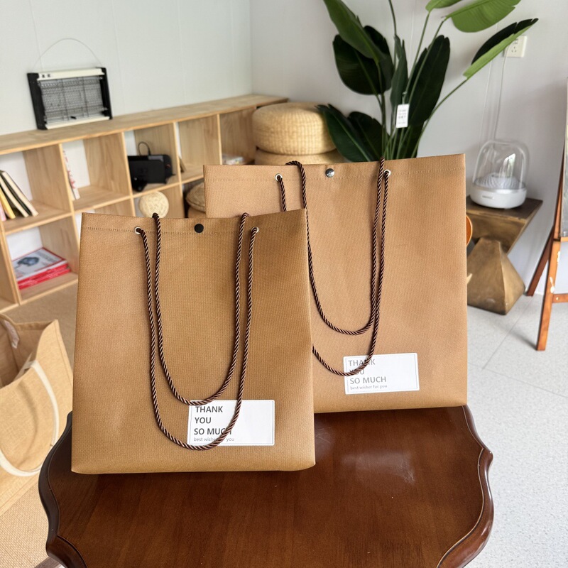 Fashion Shoulder Non-Woven Fabric Clothing Store Tote Bag Commercial Women's Clothing Bag Packaging Shopping Gift Drawstring High-End