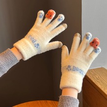 可爱毛绒手套女冬季加厚保暖可触屏针织毛线骑车防寒分指学生冬天