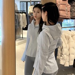 蓝色软壳修身冲锋衣外套女2025秋季新款修身收腰百搭运动户外上衣