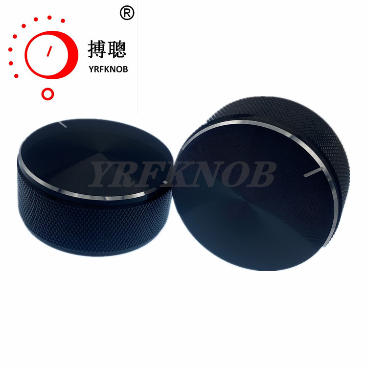 ���Ͻ���ť��ɫ������������һ�̶ֿȵ����������ڱ�����������ť