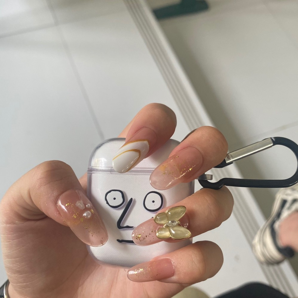 Personalidad simple payaso emoticon para airpods4 Apple auriculares bluetooth pro3 cubierta transparente cubierta suave