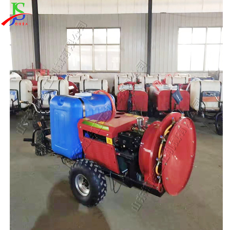 Vehículo de pulverización de herbicidas de jardín pequeño tipo conductor urbano verde pulverizador eléctrico agrícola de tres ruedas