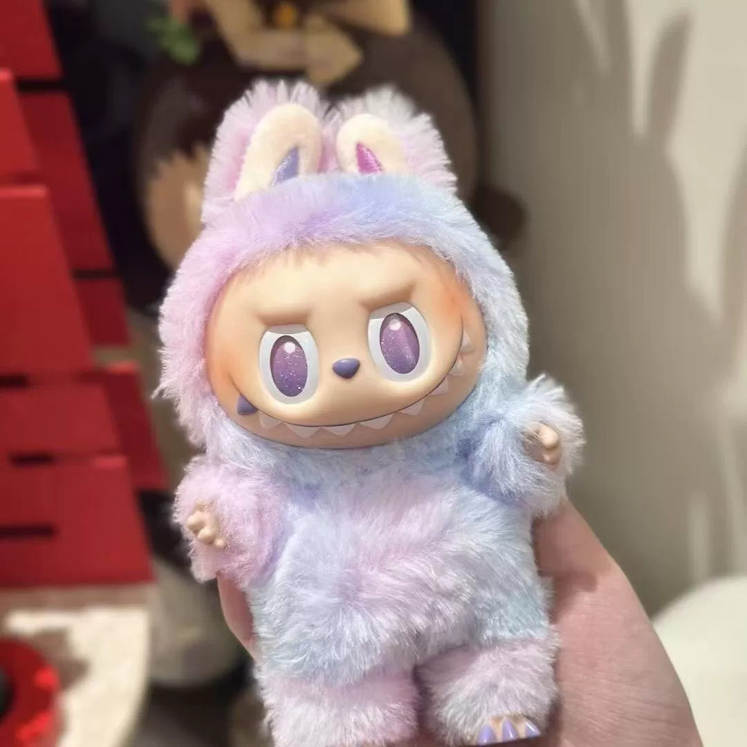 Новая Labubu три поколения подарок Labubu клей кукла одежда кукла особый стиль модная игрушка слепая коробка креативный
