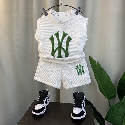 Children's clothing boys' vest set 2024 new baby Internet celebrity thin clothes children's cool and handsome summer two-piece set