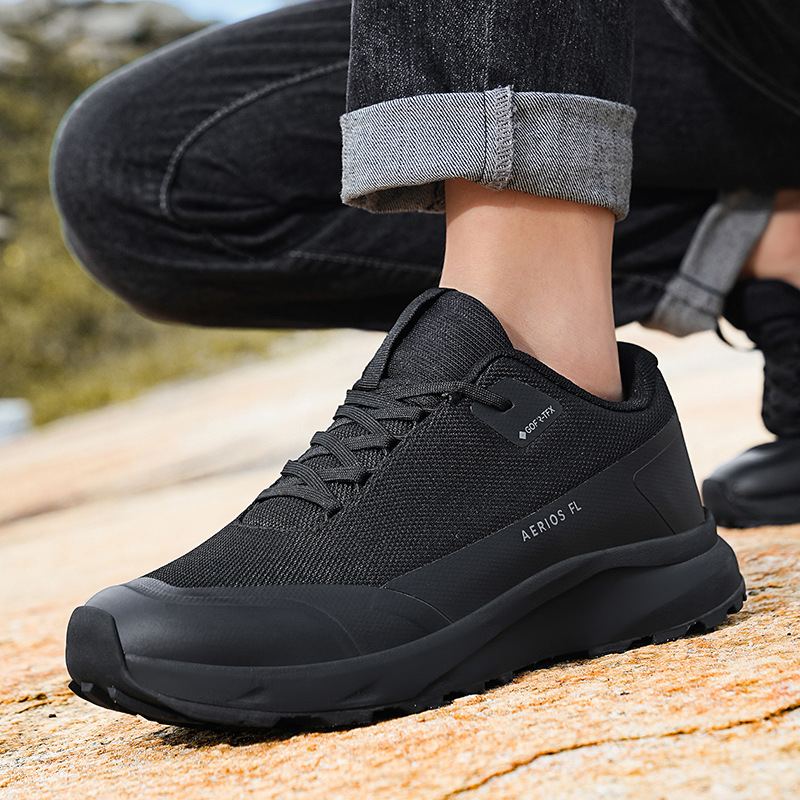 Zapatos de montaña al aire libre de invierno para hombres nuevos zapatos de montaña impermeables, antideslizantes y resistentes al desgaste, zapatos de montaña de tamaño 45