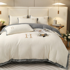 輕奢加厚牛奶絨四件套冬季保暖雙面絨被套刺繡珊瑚絨被罩床品批發