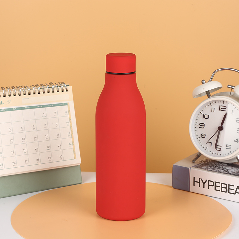 Dentro y afuera 304 taza de aislamiento de acero inoxidable botella de cola especial taza de agua deportiva al aire libre botella de acero inoxidable