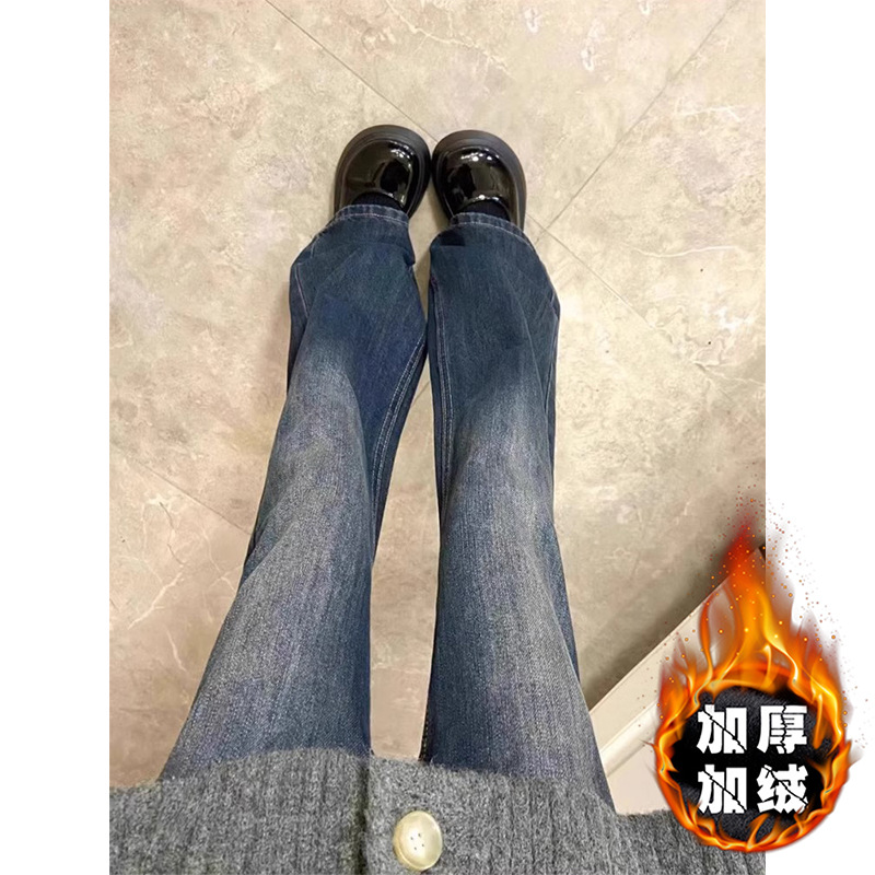 Blue velvet and thickening