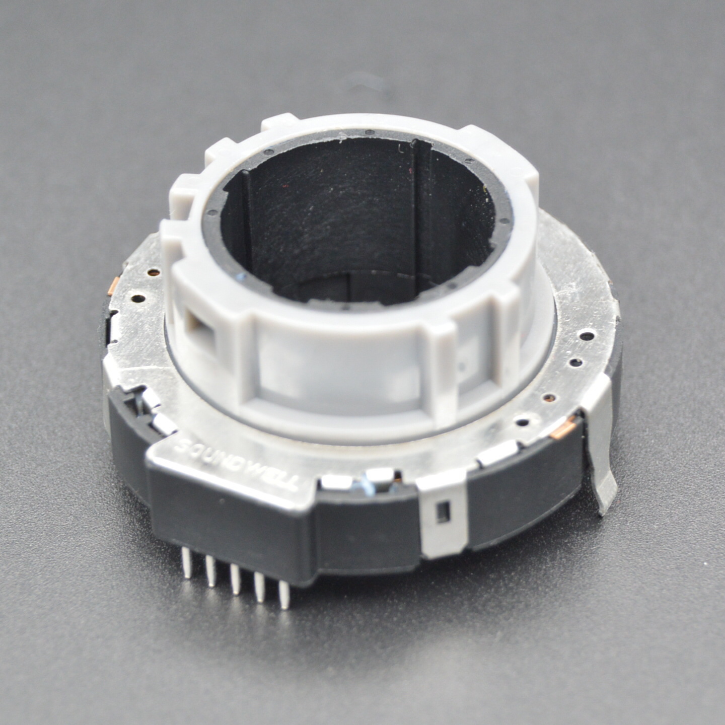 39mm中空电位器  车载电位器  调节汽车空调风速、温度