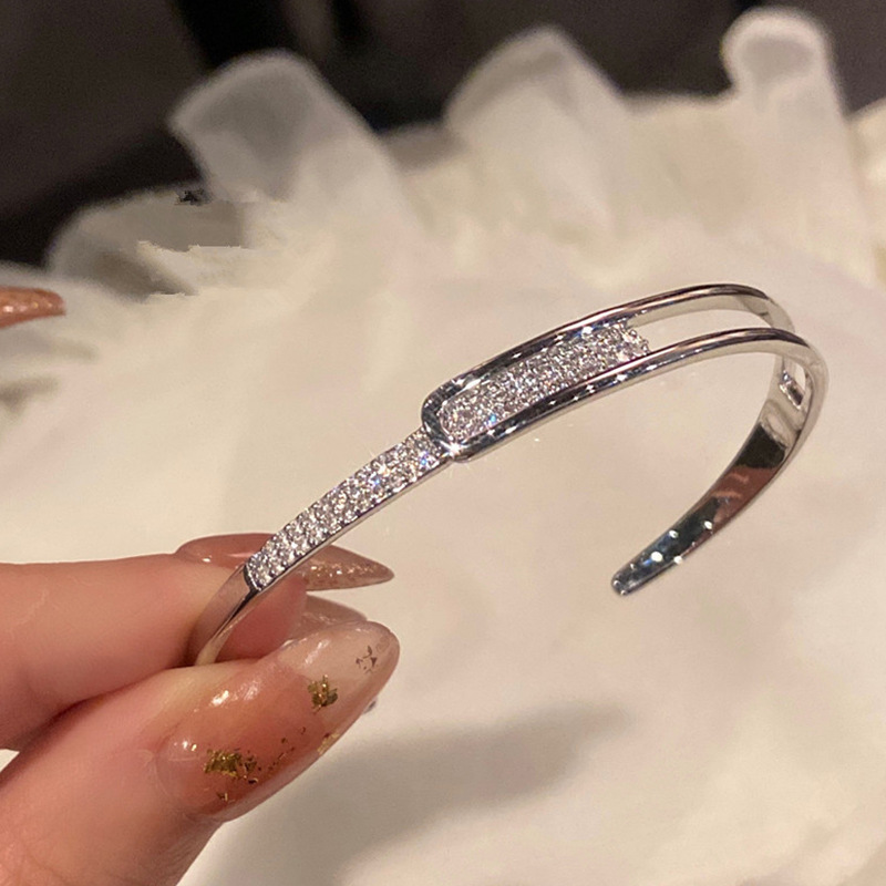 Pulsera de plata estrellada pulsera femenina pulsera abierta ins nicho diseño alto sentido pulsera joyería pulsera