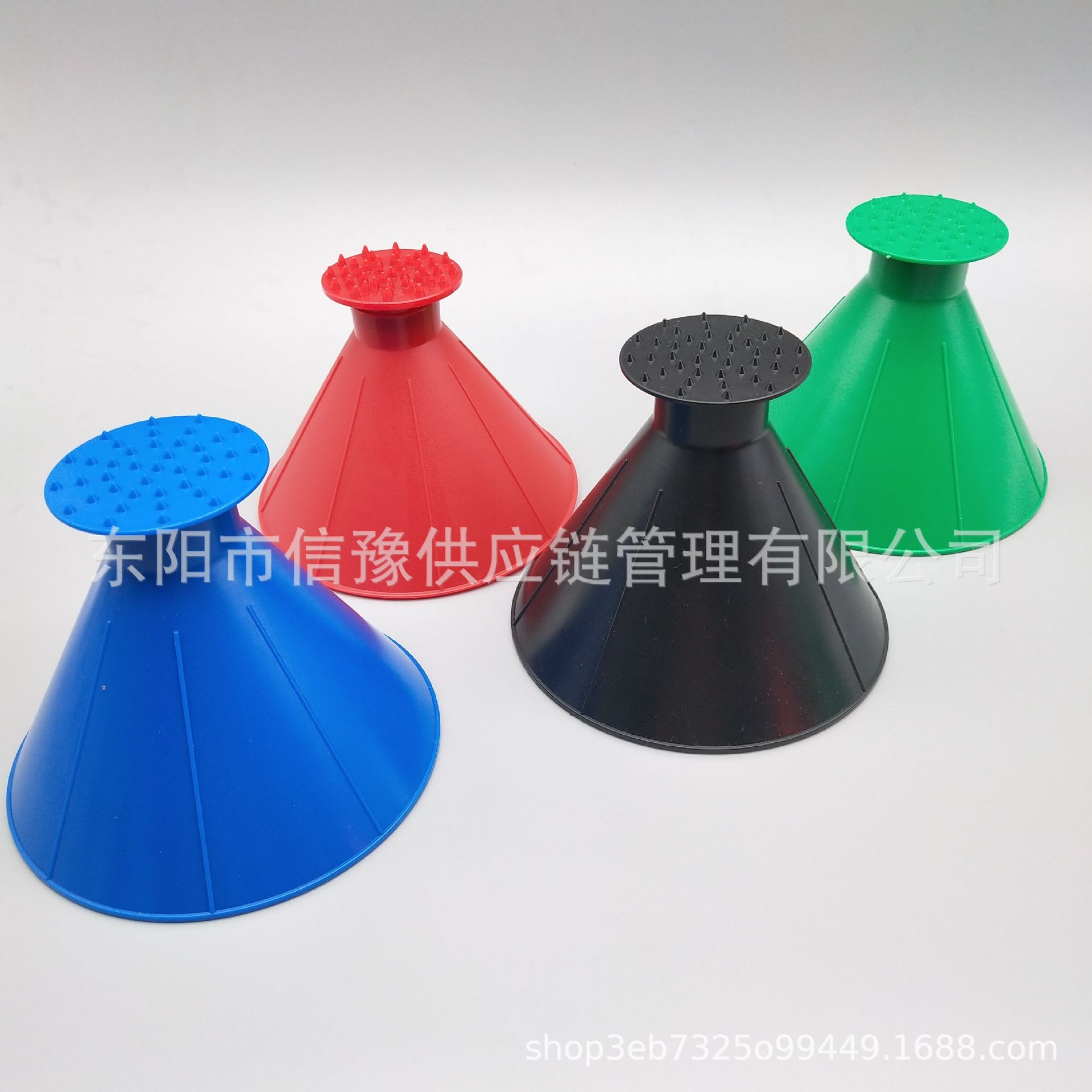 Cross-Border Windshield Funnel with Ice Spikes, Four-Color Cone Snow Shovel, ICE SCRAPER, Plastic Car Snow Scraper