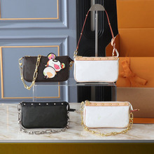 批发外贸跨境货源包包斜挎单肩手提女包真皮柳钉麻将包复古女包包