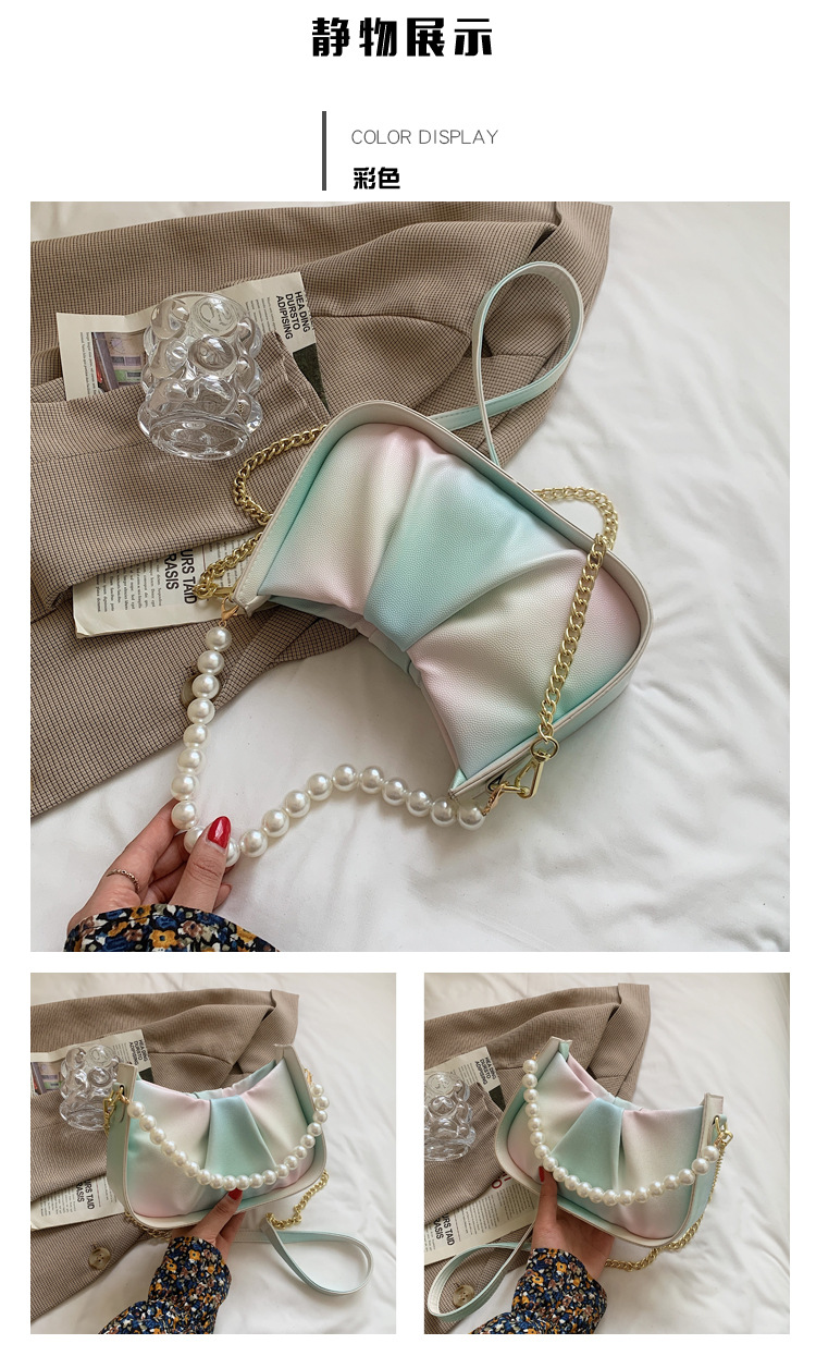 Fashion Gradient Color Pearl Chain Fold Cloud Bag display picture 11