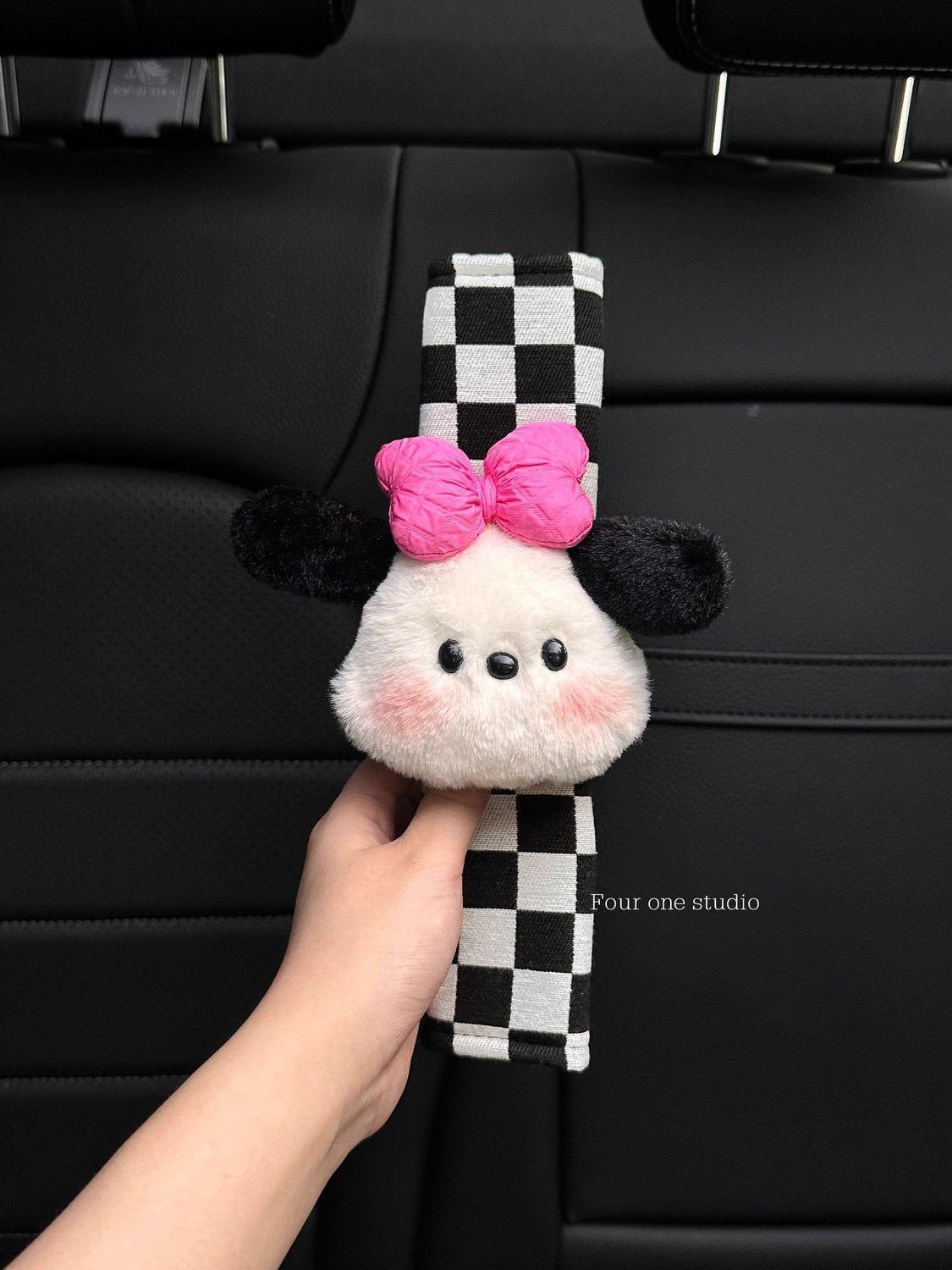 Cute car tissue box, tissue holder, little dog car hanging tissue bag, car decoration, dashboard ornament