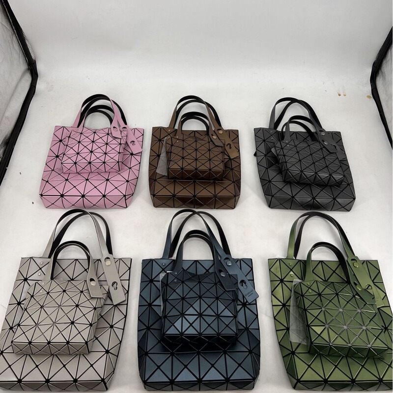 Japanese Limited Edition Mini Handbag for Women, Quilted Mini Phone Bag, Small Square Box Handbag, Shoulder Bag, Japanese Style Trend Japanese Limited Edition Mini Handbag for Women, Quilted Mini Phone Bag, Small Square Box Handbag, Shoulder Bag, Japanese Style Trend